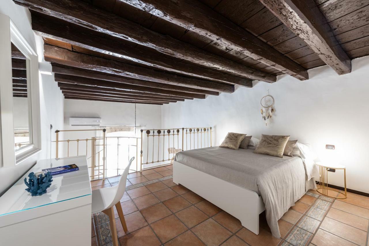 Old Town Loft M8 Bari M8Apartments ภายนอก รูปภาพ