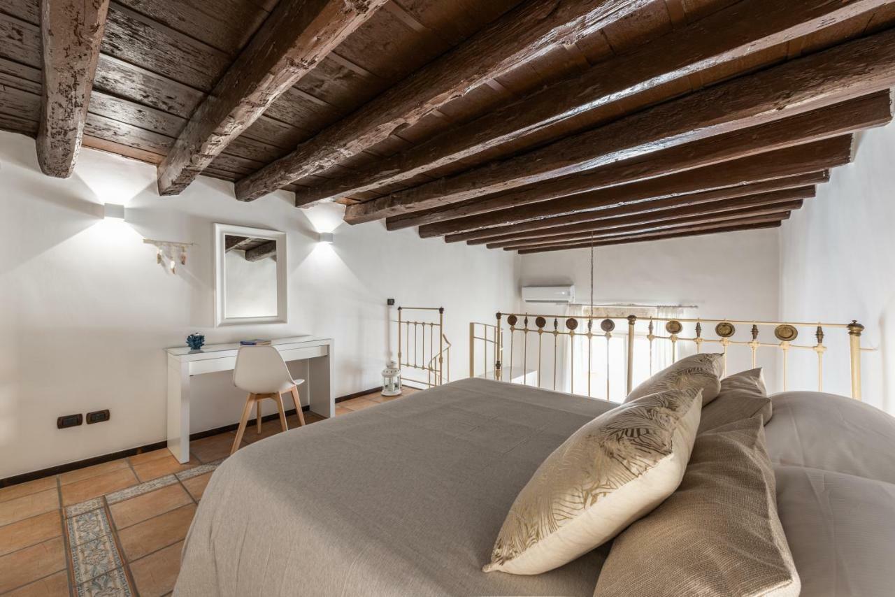 Old Town Loft M8 Bari M8Apartments ภายนอก รูปภาพ